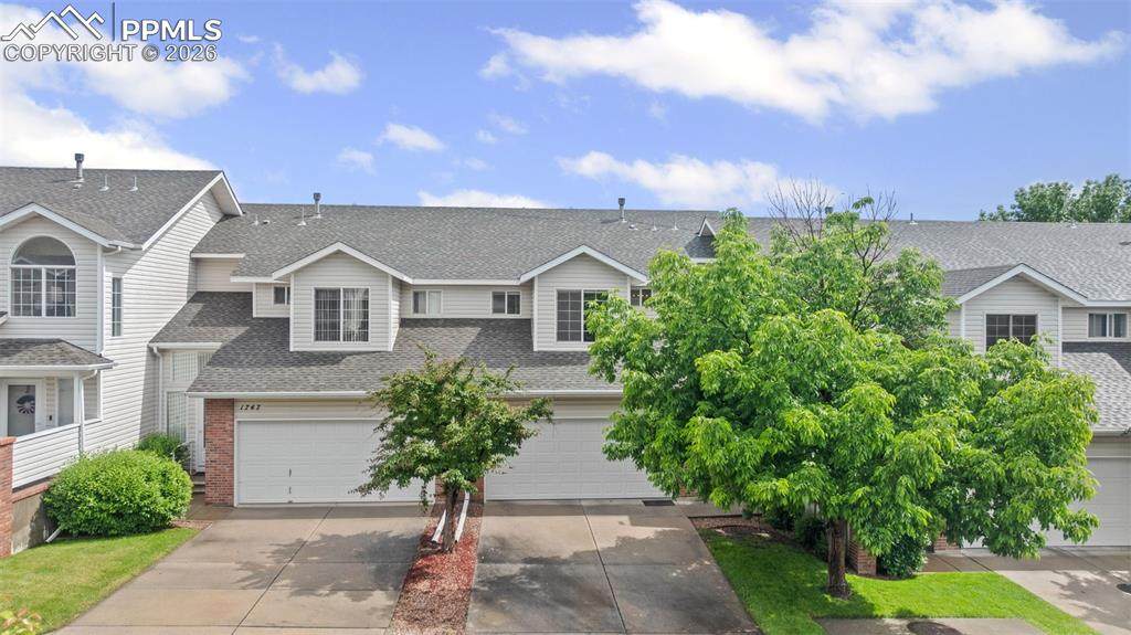 1749 Victorian Point - Photo 1