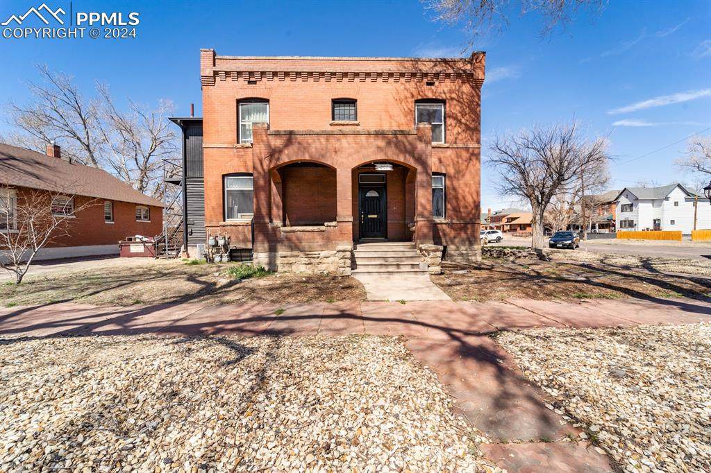 201 Quincy Street - Photo 1