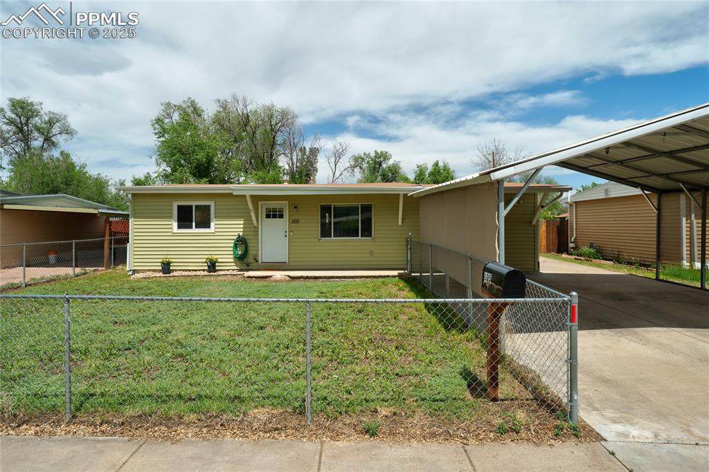 105 Easy Street - Photo 1