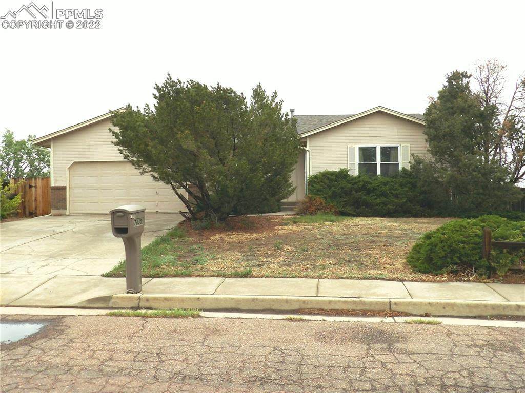 7835 Peninsula Drive - Photo 1