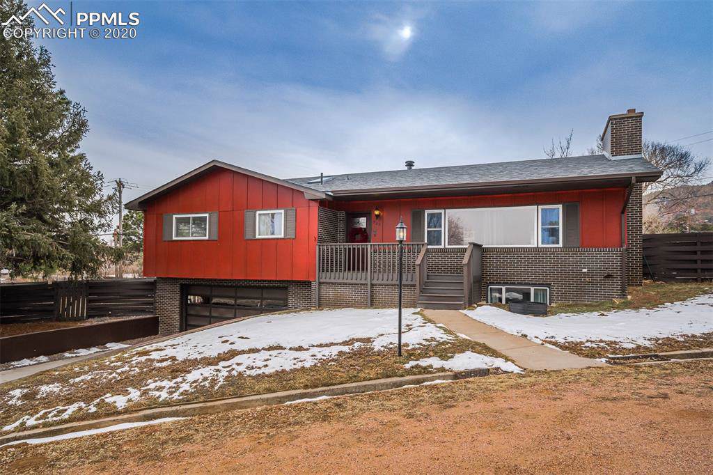 902 Cresta Road - Photo 1