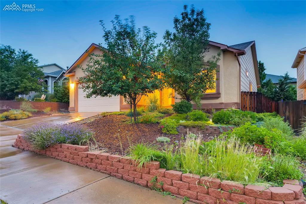 1522 Costilla Street - Photo 1