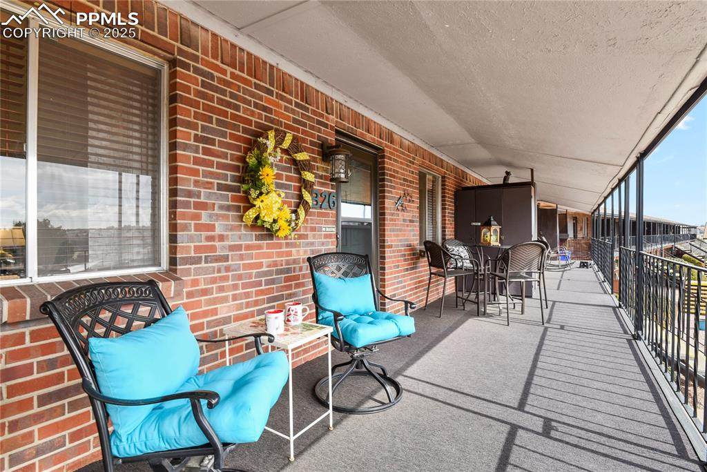 434 Valley Hi Circle - Photo 1