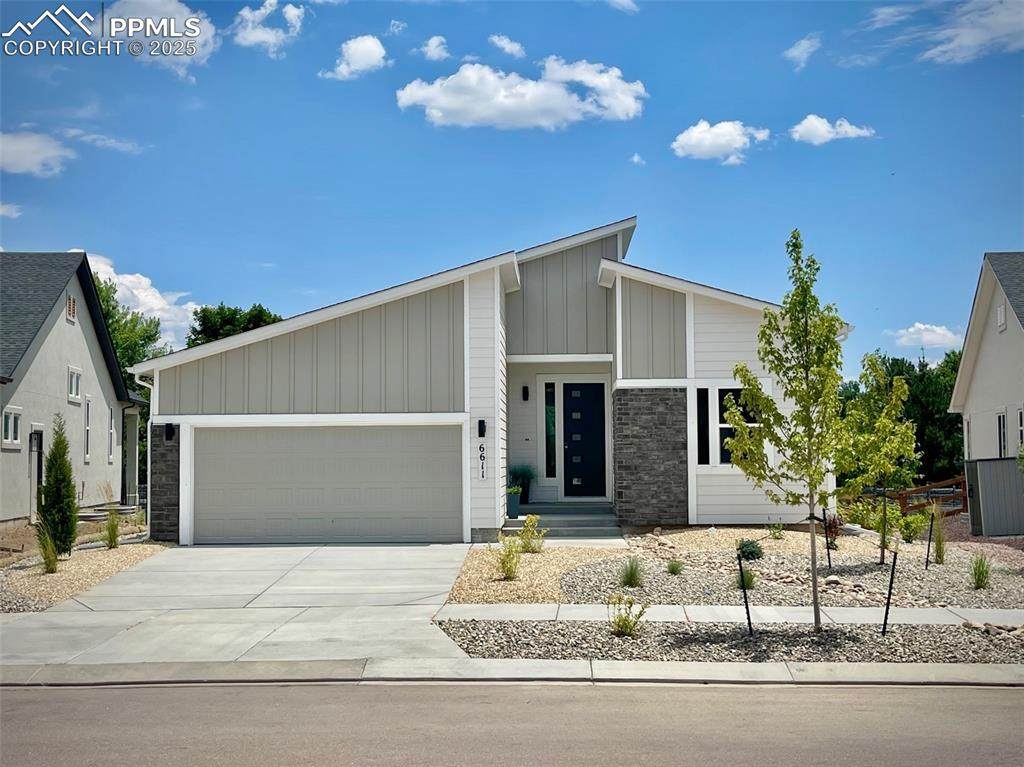 6611 Vistancia Avenue - Photo 1