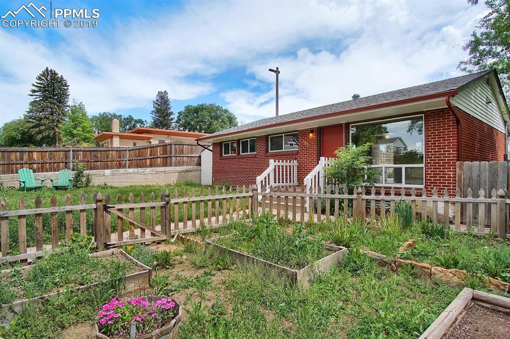 809 Vermijo Avenue - Photo 1