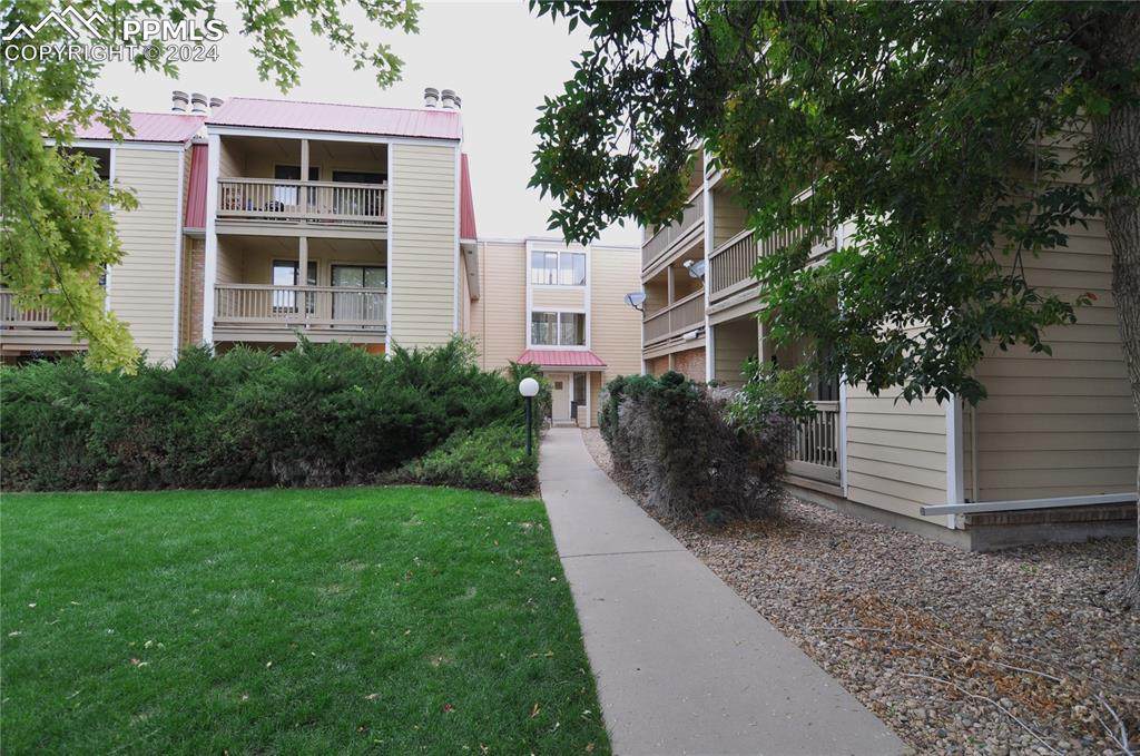 14802 Kentucky Drive - Photo 1