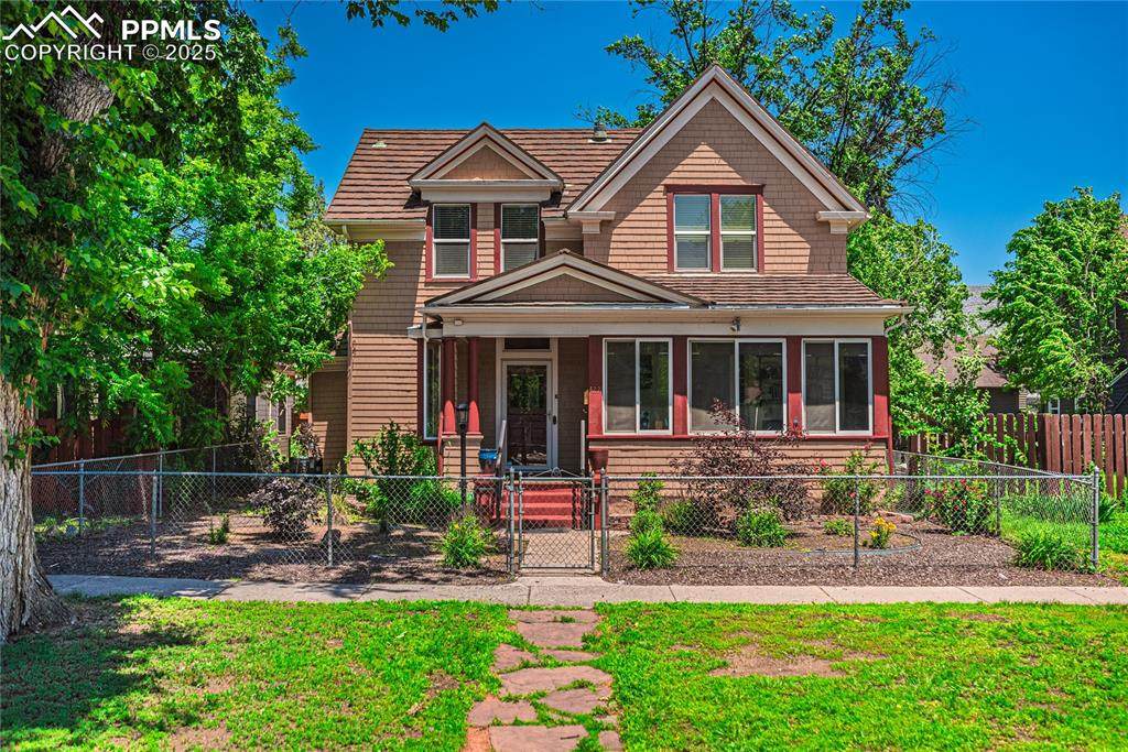 422 Dale Street - Photo 1
