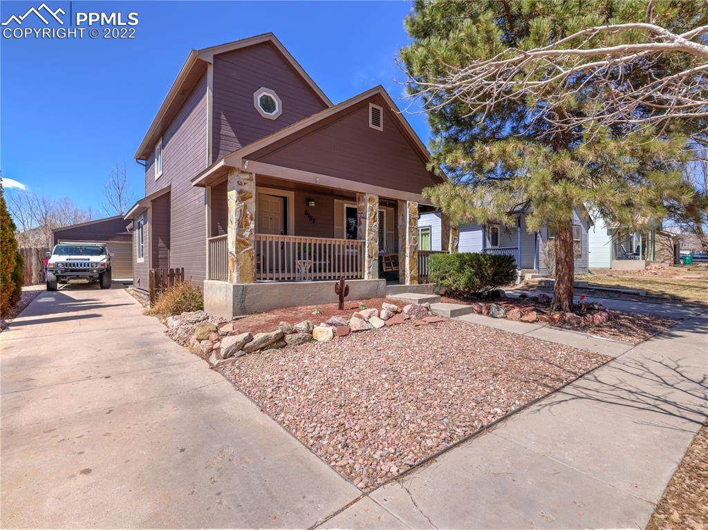 6127 Desoto Drive - Photo 1
