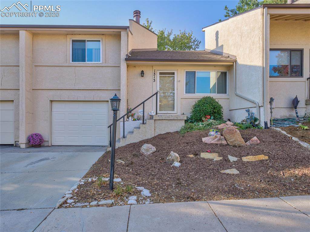 1313 Rotterdam Circle - Photo 1