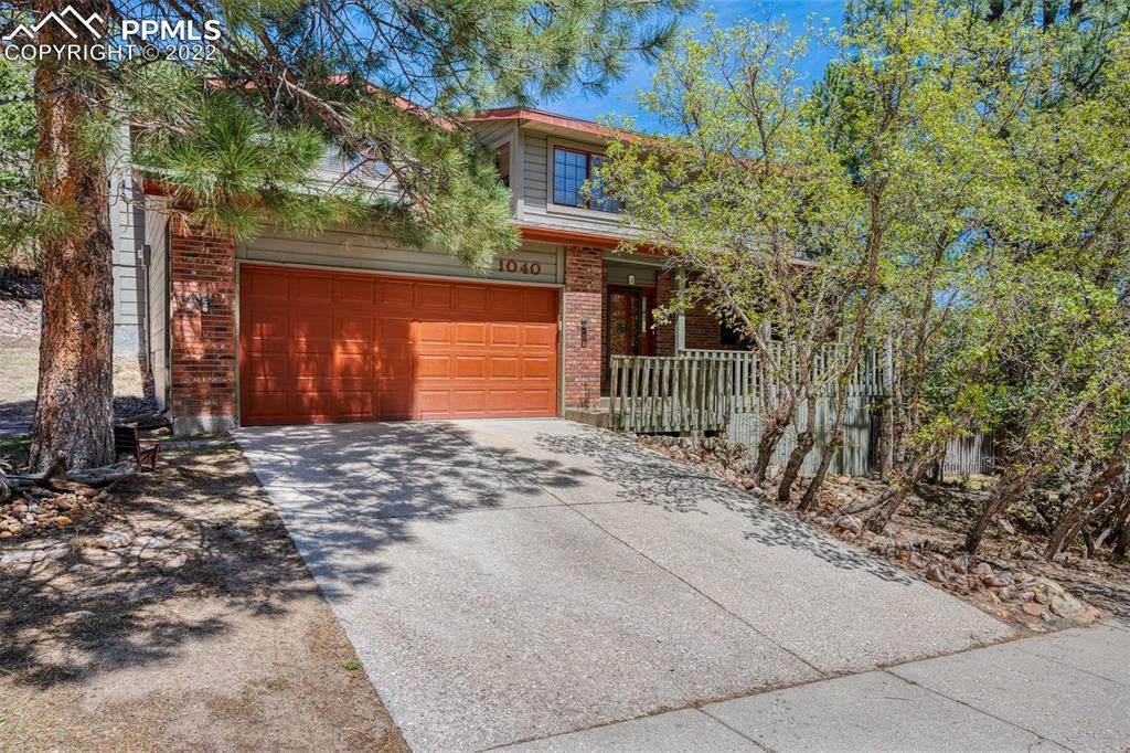 1040 Haverhill Place - Photo 1