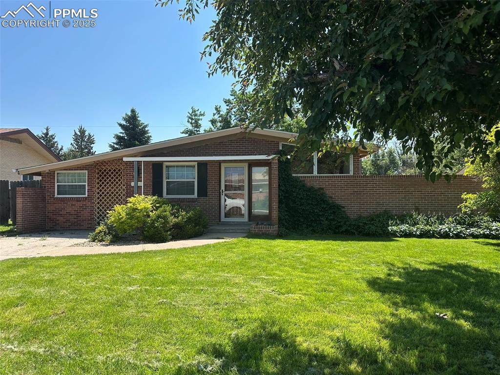 113 Amherst Street - Photo 1