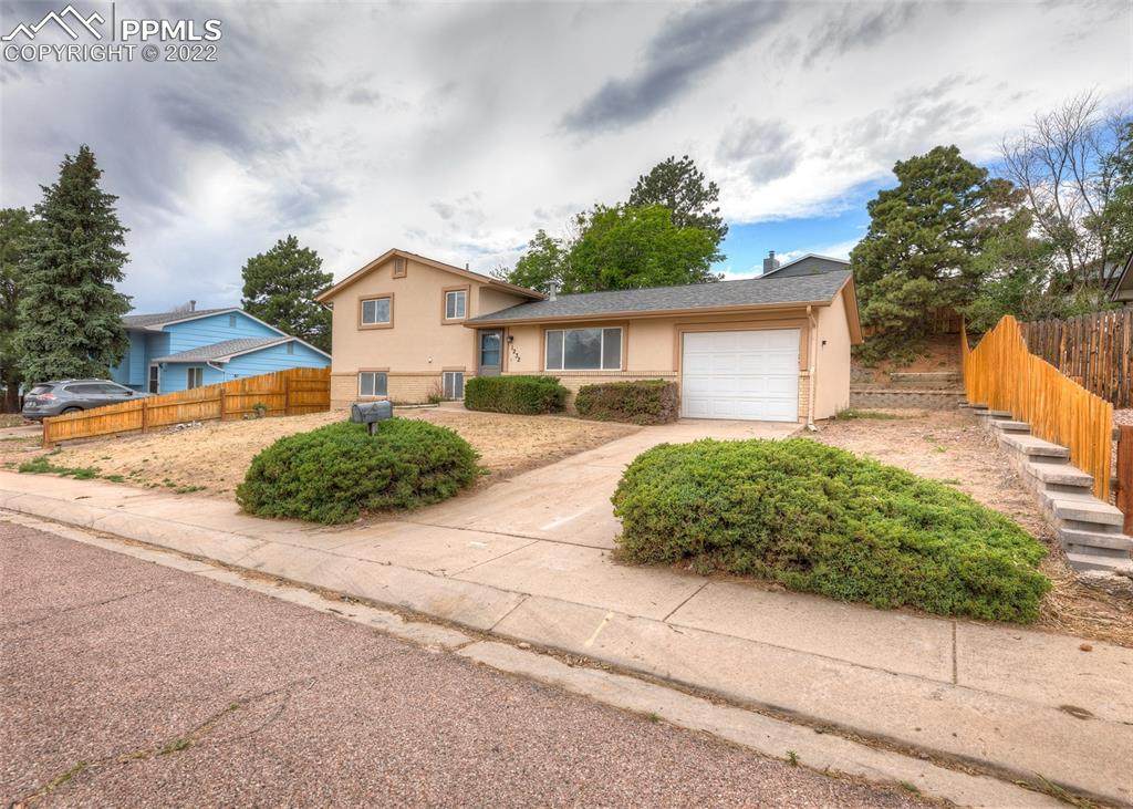 1232 Chiricahua Drive - Photo 1