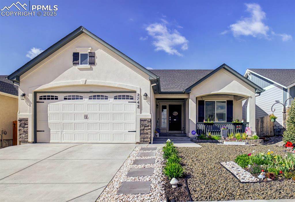 2742 Show Hunter Way - Photo 1