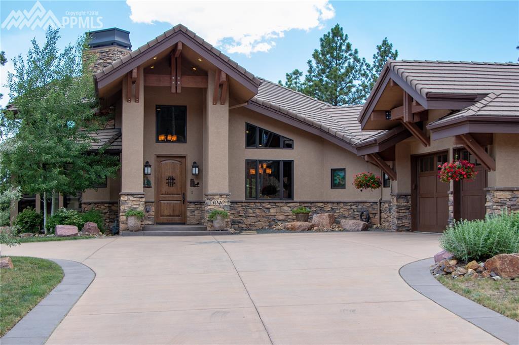 1040 Regal Way - Photo 1