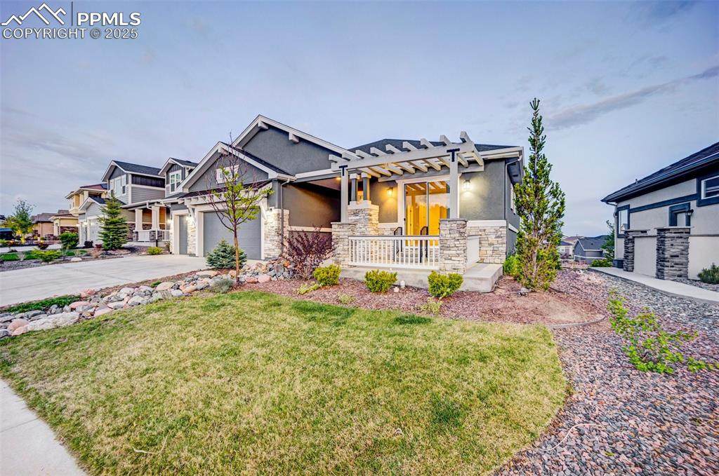 1955 Walnut Creek Court - Photo 1