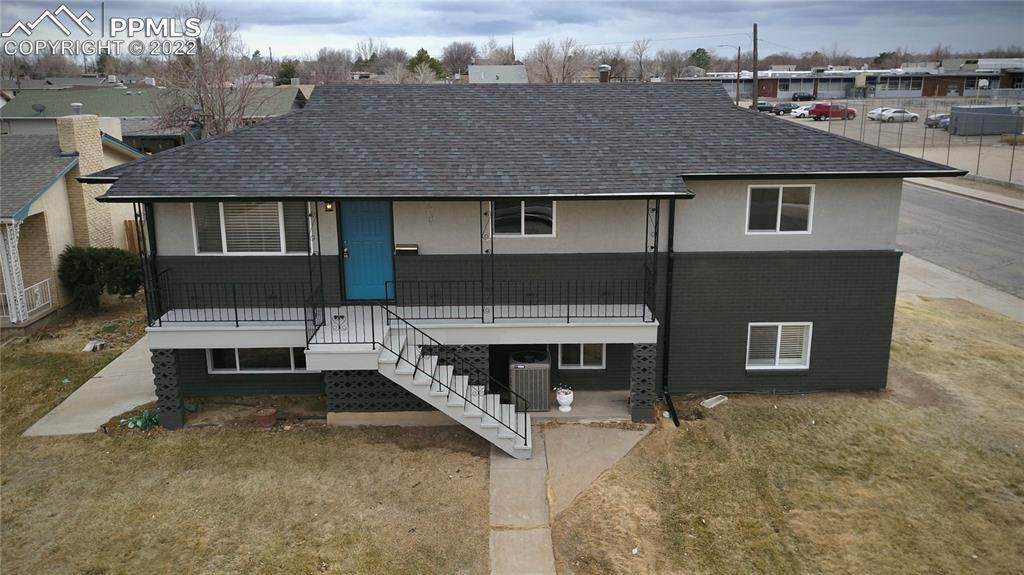 213 Fordham Circle - Photo 1