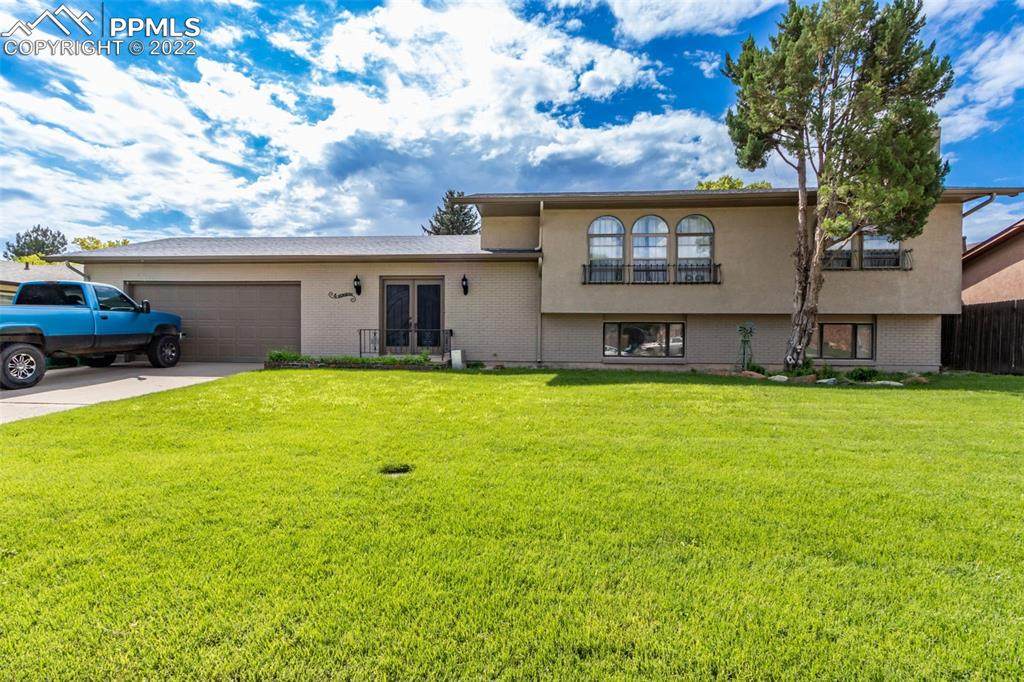 4 Verdosa Drive - Photo 1