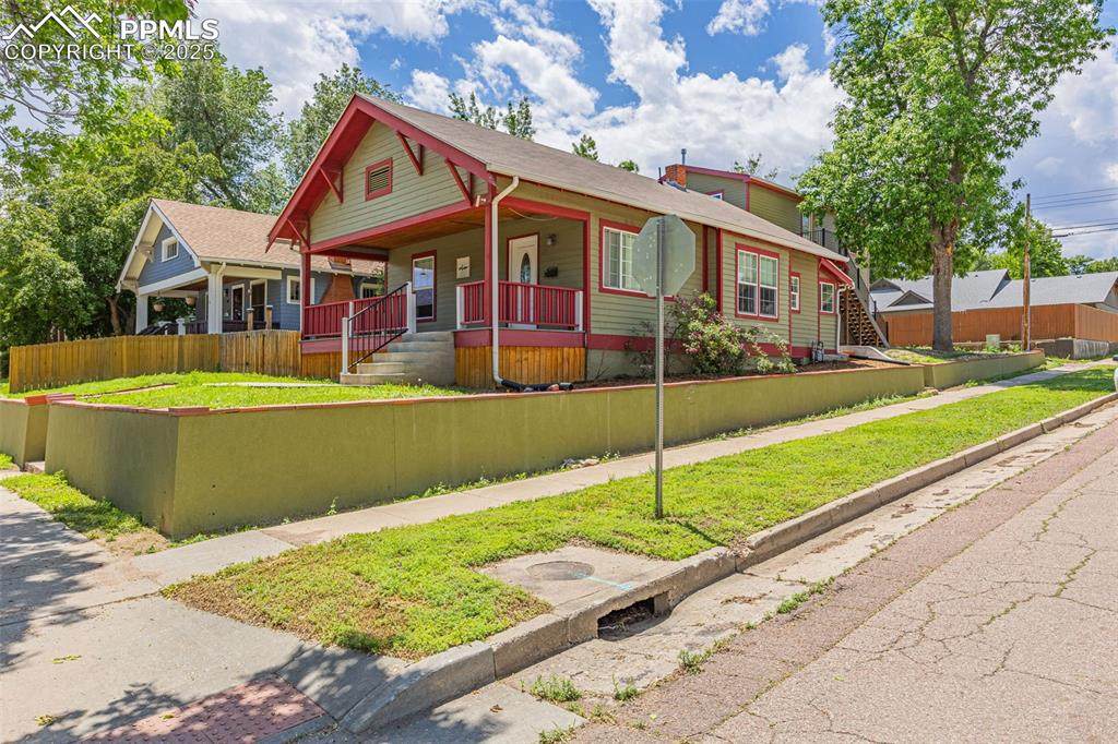 444 Spruce Street - Photo 1