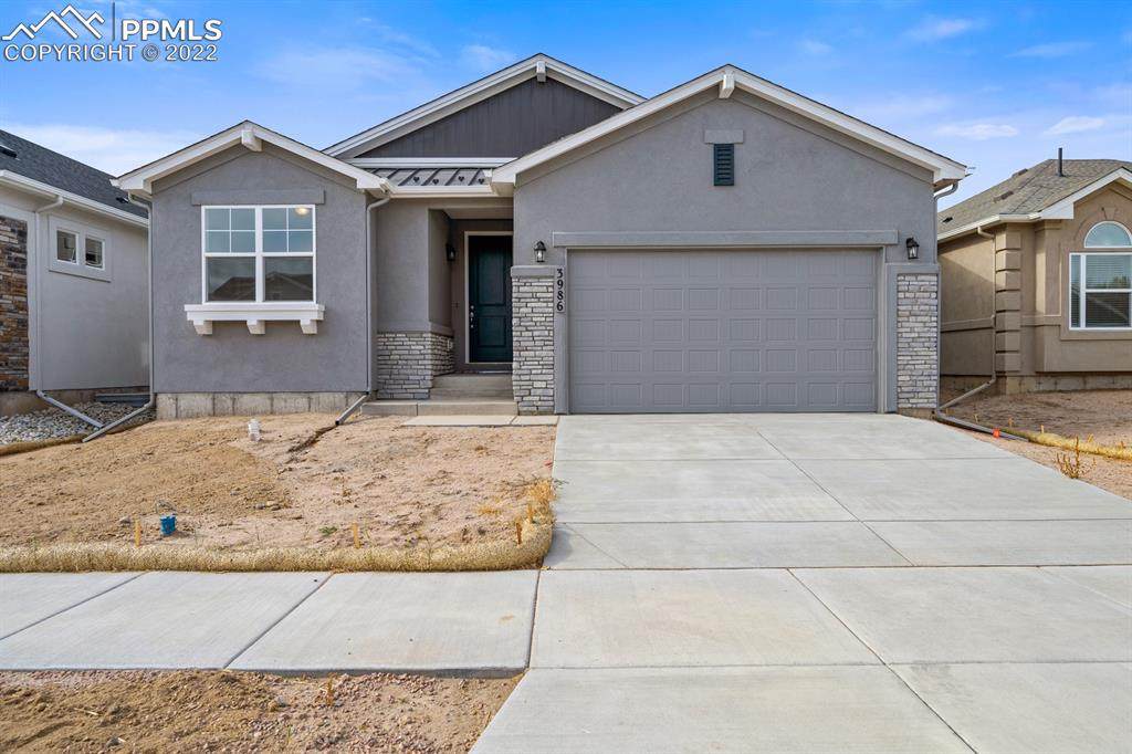 3986 Ivy Hill Drive - Photo 1