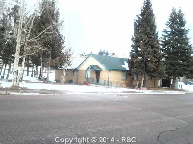 127 Carr Avenue - Photo 1
