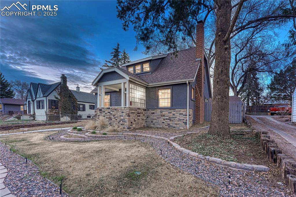 1418 Pikes Peak Avenue - Photo 1