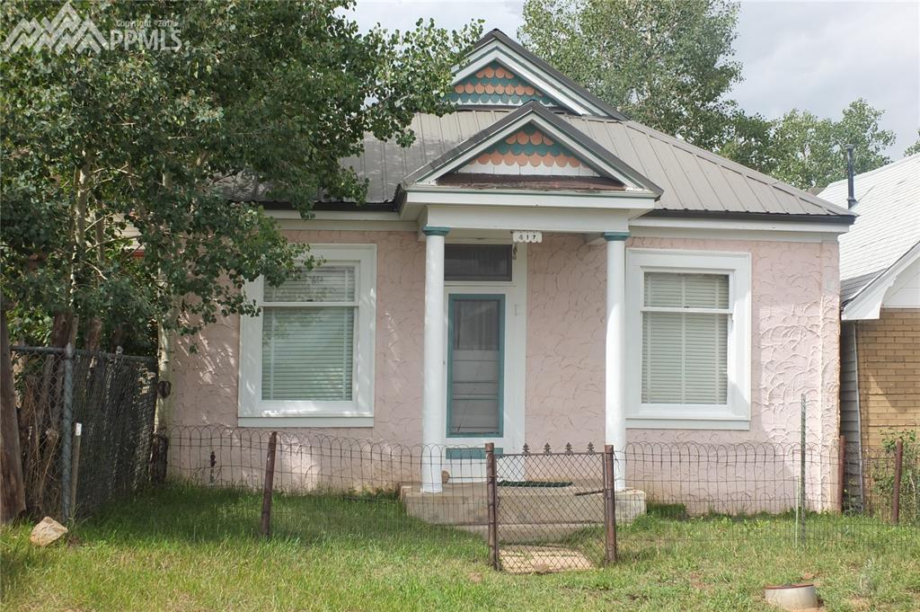 417 Eaton Avenue - Photo 1