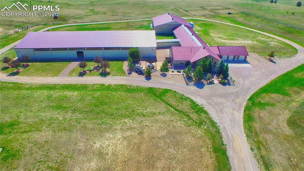 2074 Summit Road - Photo 1