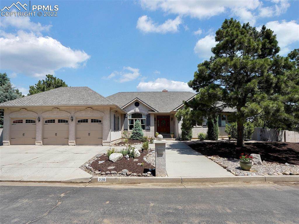 220 Mayfield Lane - Photo 1