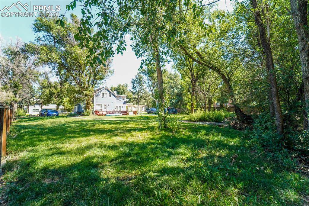 423 Van Buren Street - Photo 1