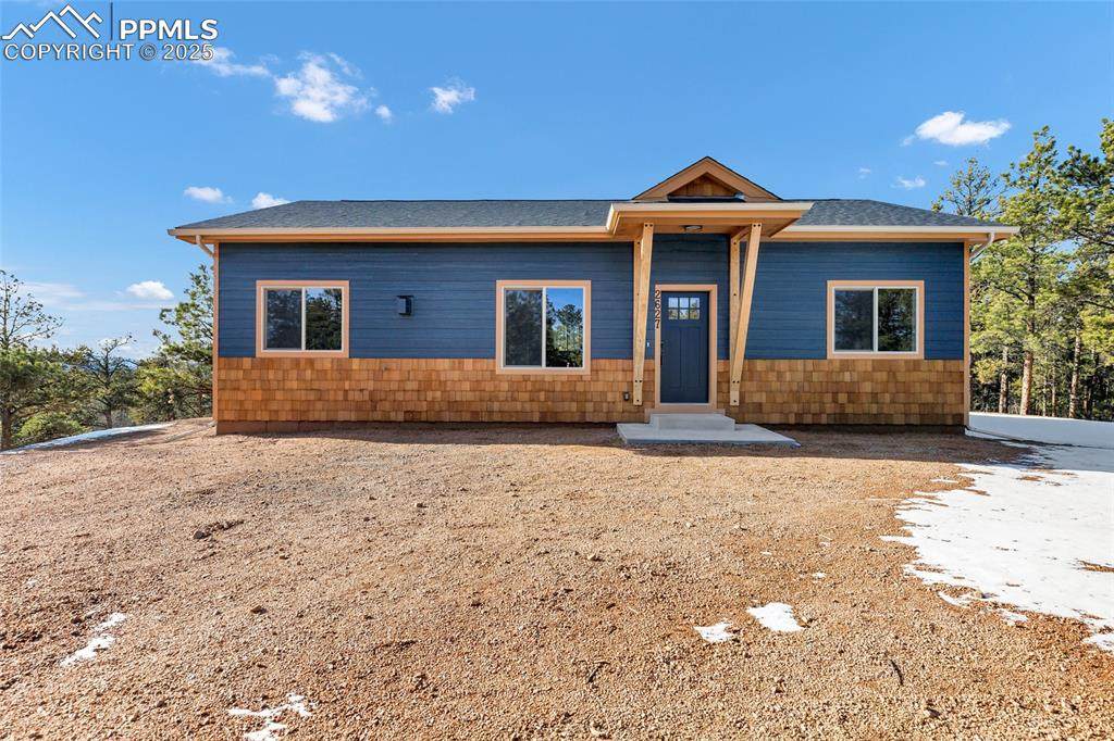 2627 Pikes Peak Drive - Photo 1