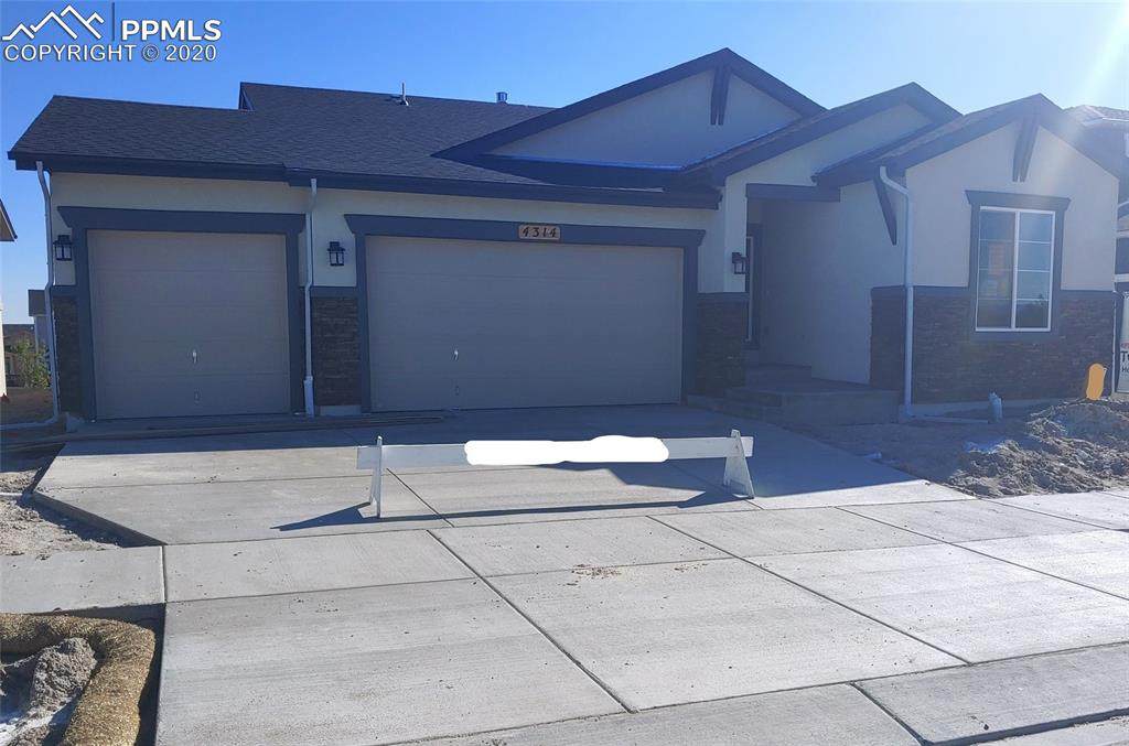 4314 Hanging Lake Circle - Photo 1