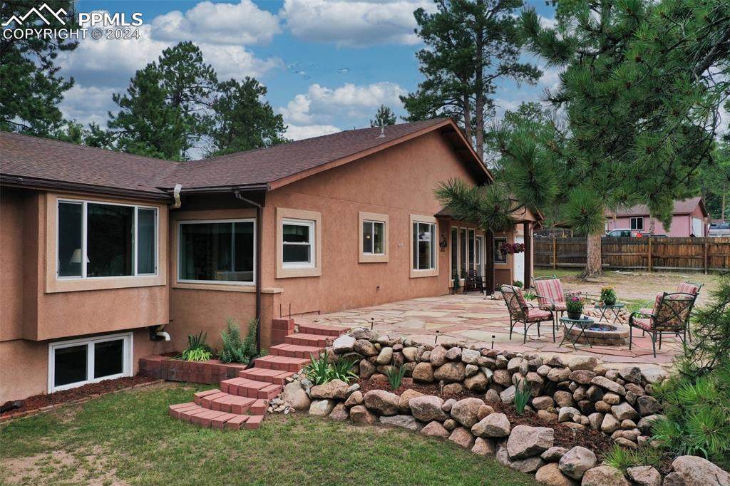 120 Blue Sky Avenue - Photo 1