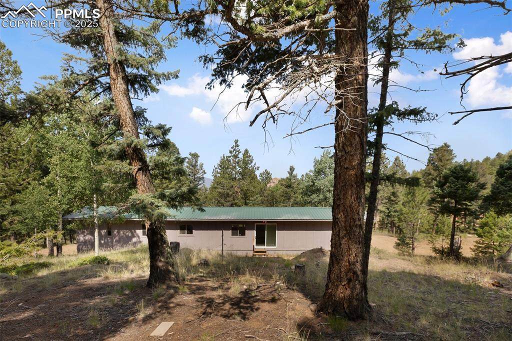 900 Beaver Creek Drive - Photo 1
