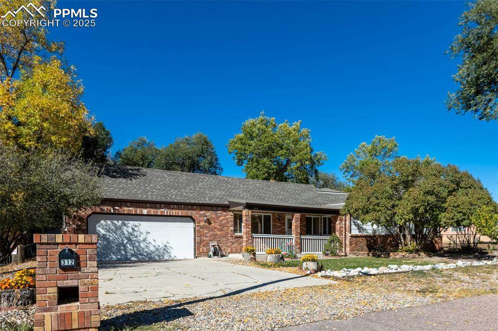 312 Pearl Street - Photo 1