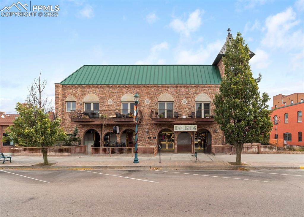 319 Tejon Street - Photo 1