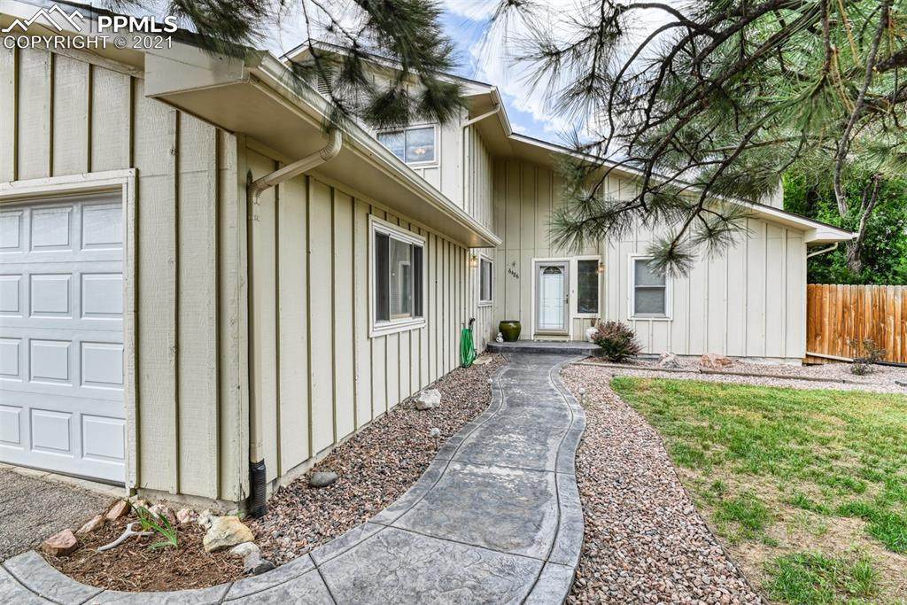 6486 Hawkeye Circle - Photo 1