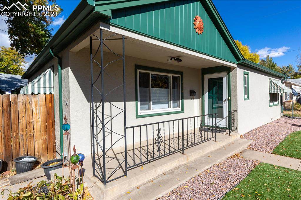 2314 Templeton Gap Road - Photo 1