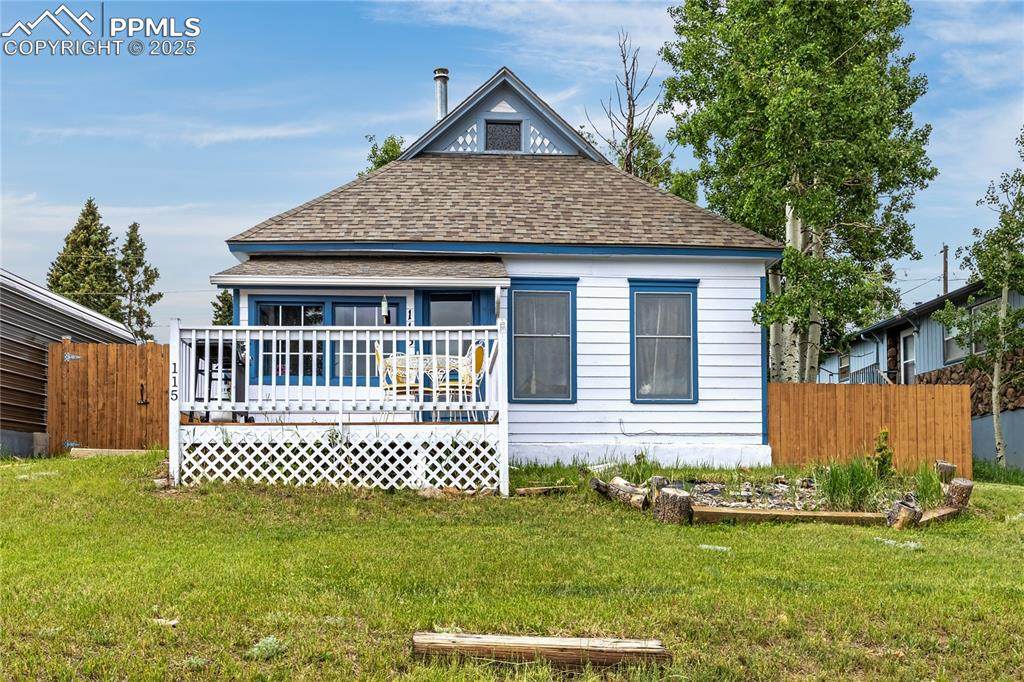 115 Golden Avenue - Photo 1