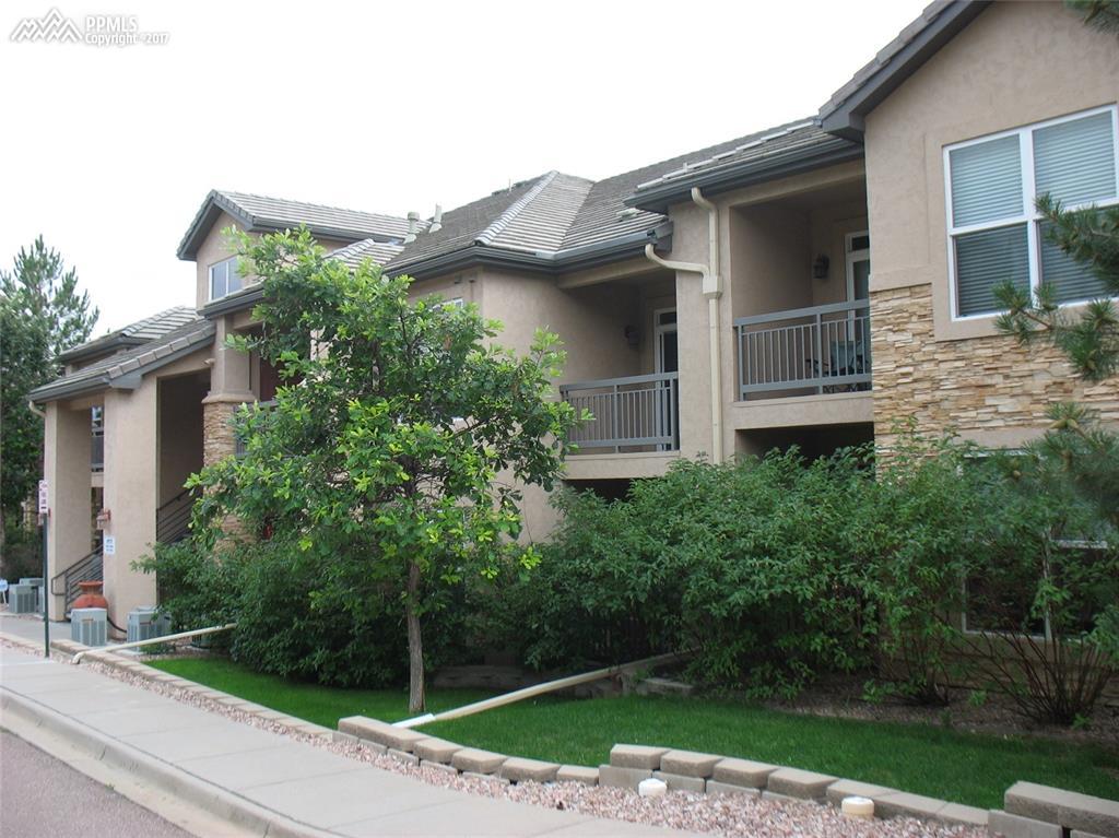 555 Cougar Bluff Point - Photo 1