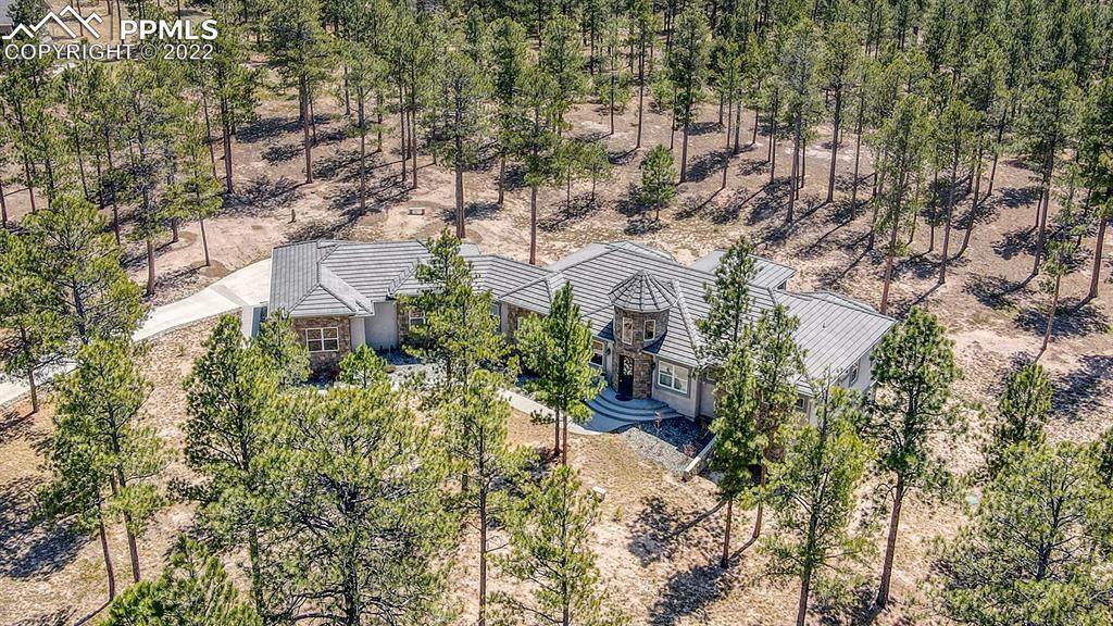 5585 Vessey Road - Photo 1