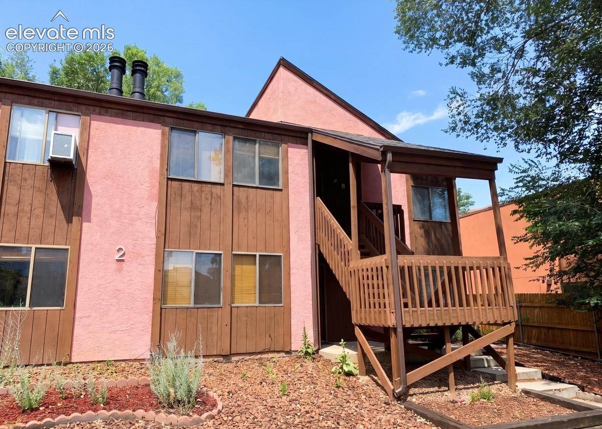 52 El Paso Boulevard - Photo 1
