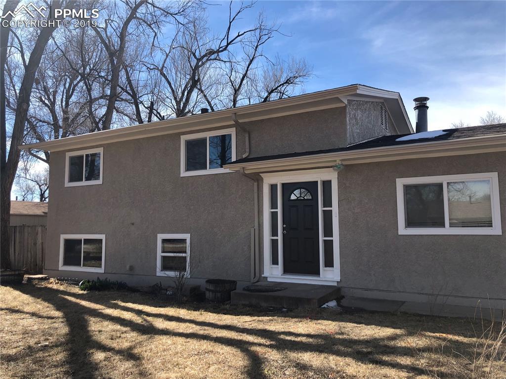 315 Race Street - Photo 1