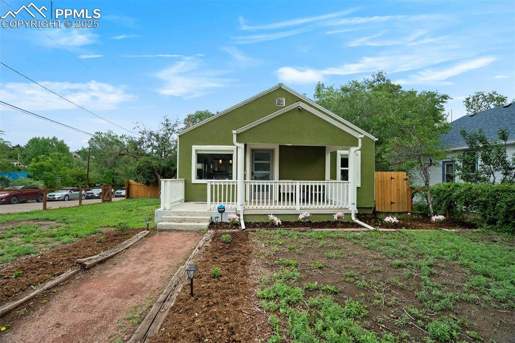 411 Olive Street - Photo 1