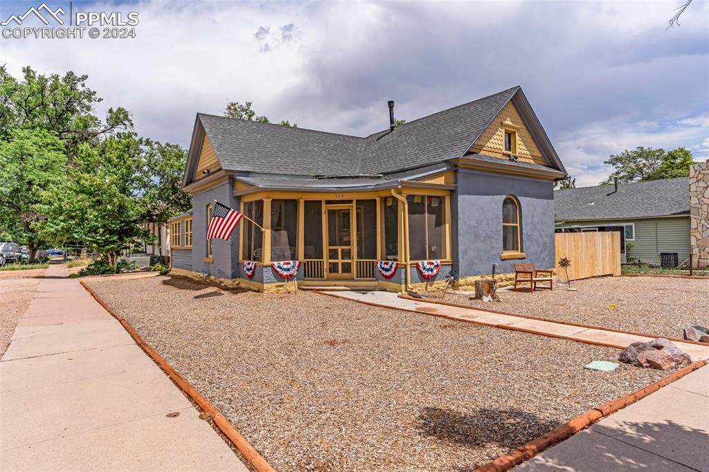 524 5th Street - Photo 1