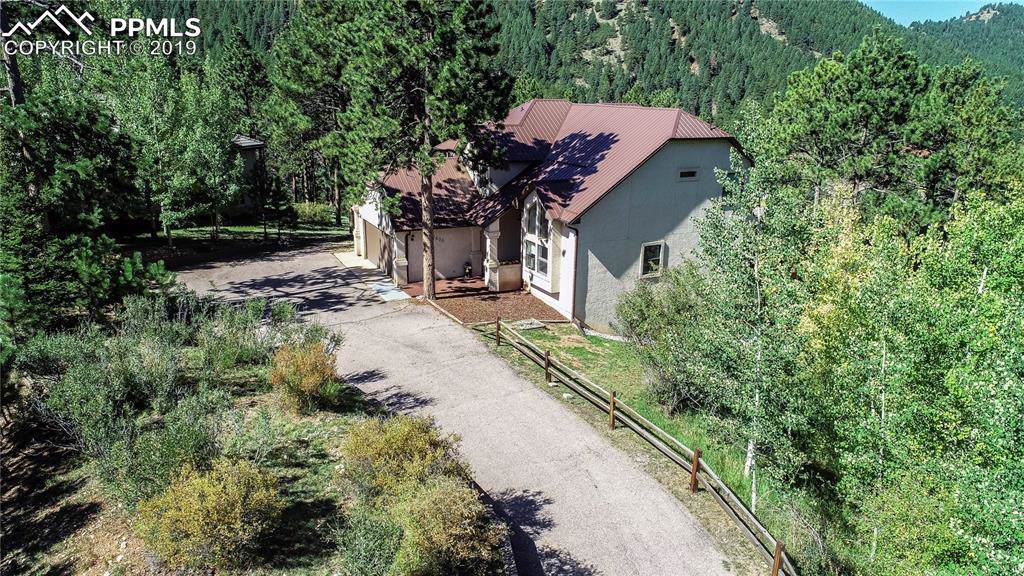2600 Vista Glen Court - Photo 1