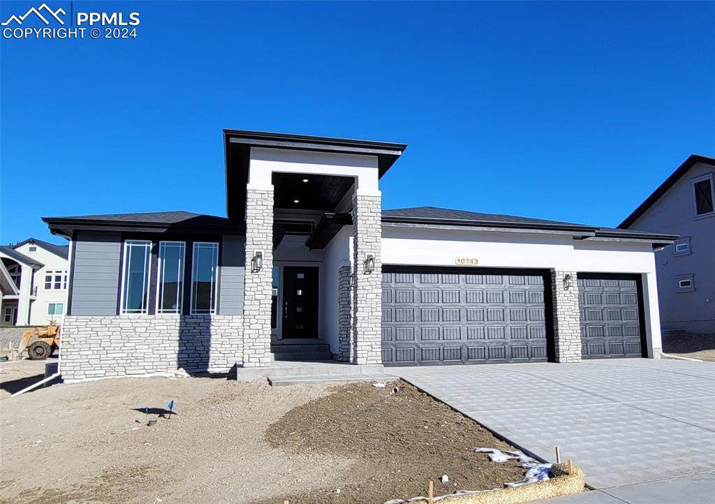 10743 Kentwood Drive - Photo 1