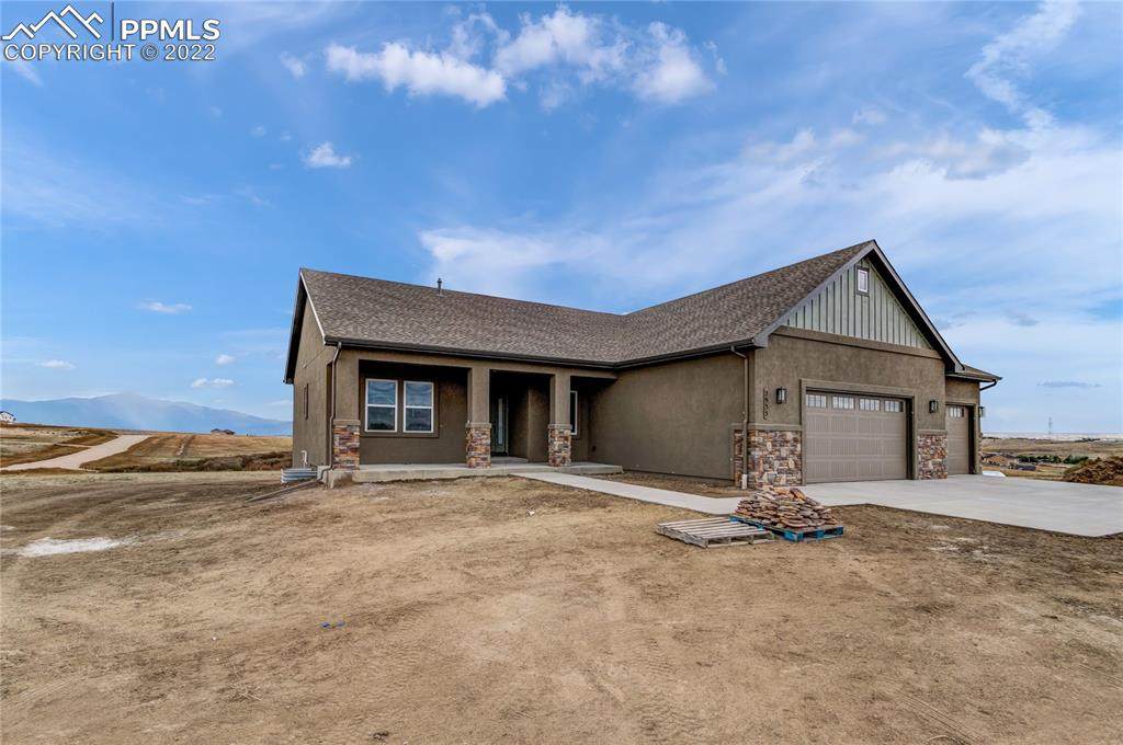 2935 Hoofprint Road - Photo 1