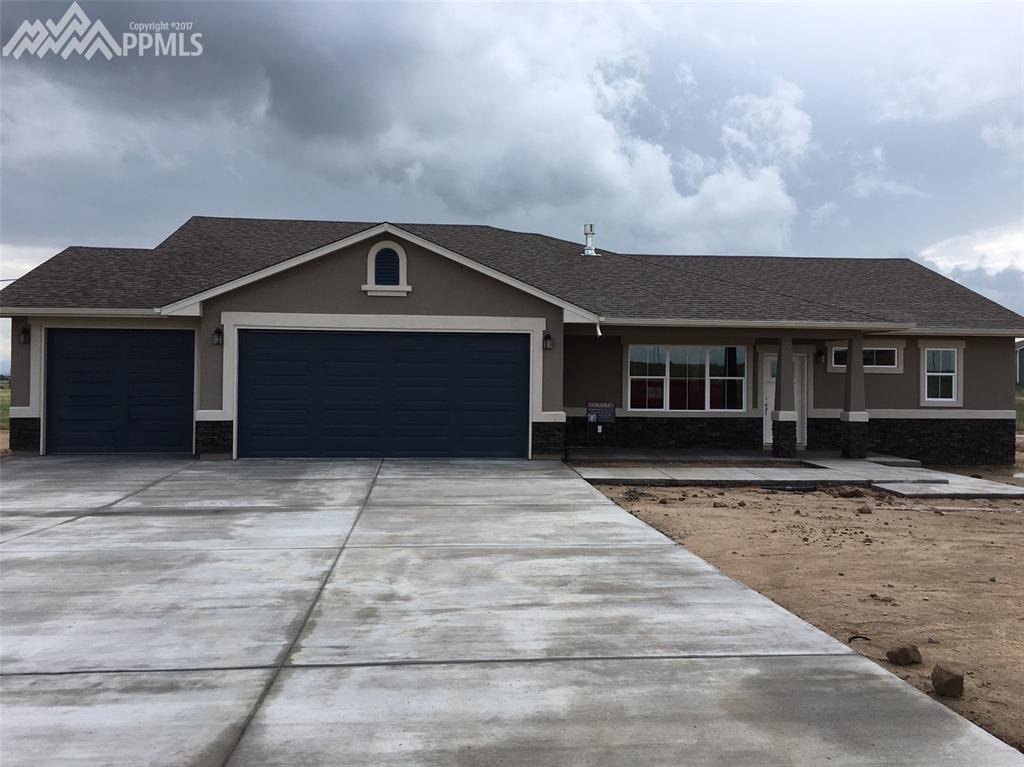 730 Alameda Court - Photo 1