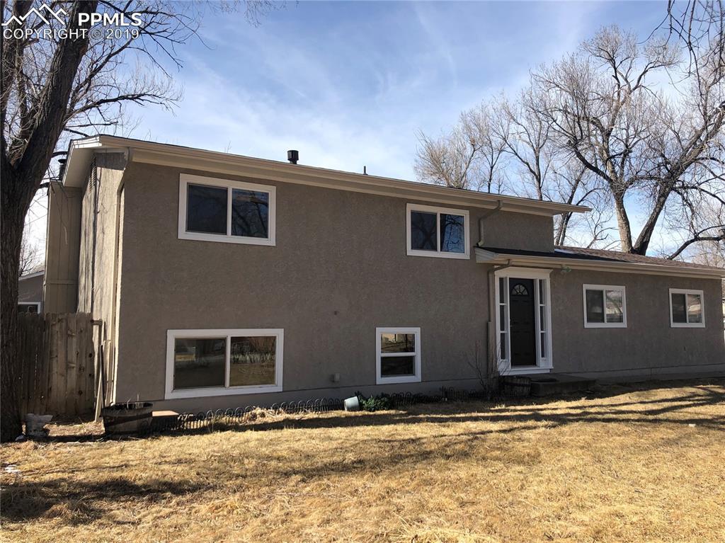 315 Race Street - Photo 1