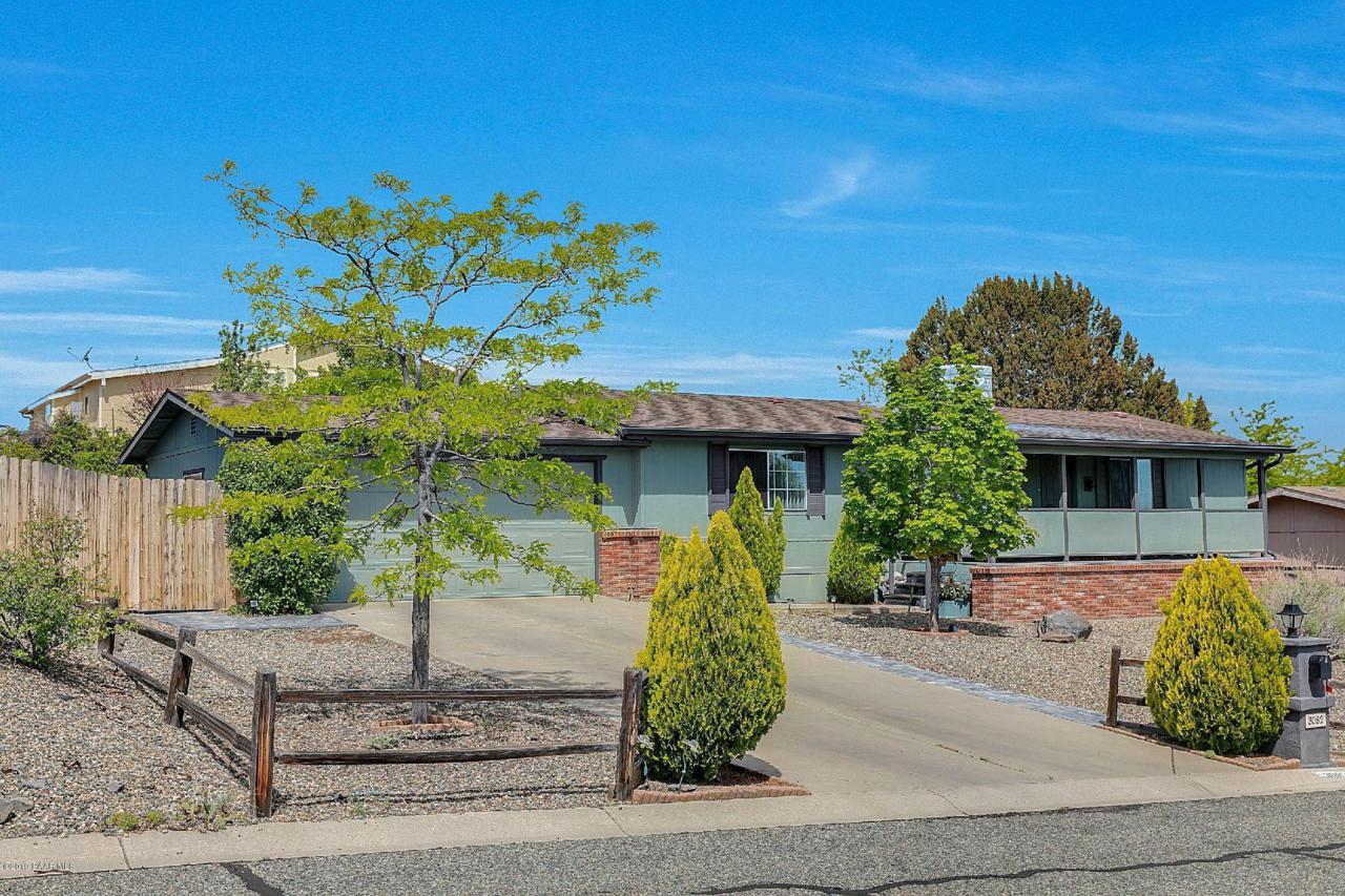 3082 Mountain Lake Drive - Photo 1